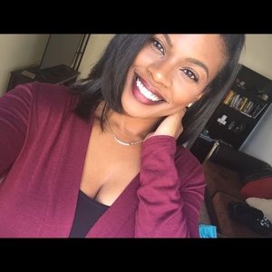 Meet your Posher, Nikkia